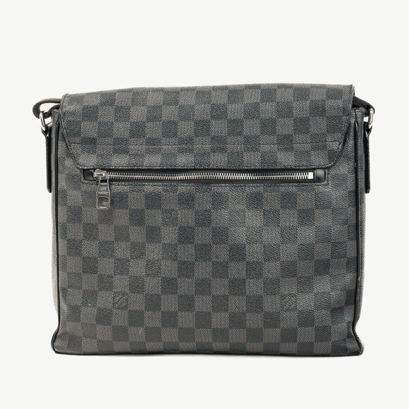 Louis Vuitton Graphite Damier District MM Cross Body Bag - Picture 4 of 14